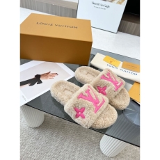 Louis Vuitton Slippers